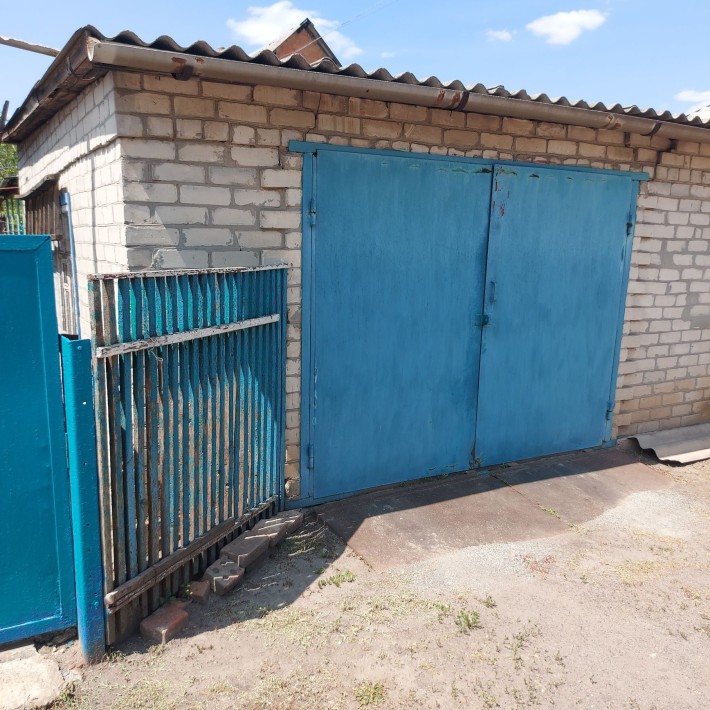 Продам половину будинку - фото 1
