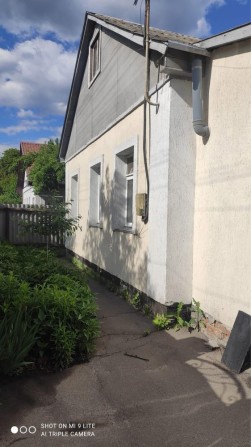 Будинок з усіма зручностями, в гарному районі - фото 1