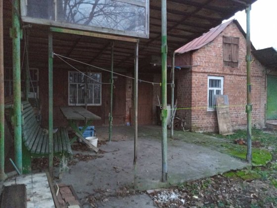 Срочно продаю кирпичный дом г.Мерефа центр , Сертификат да Мерефа