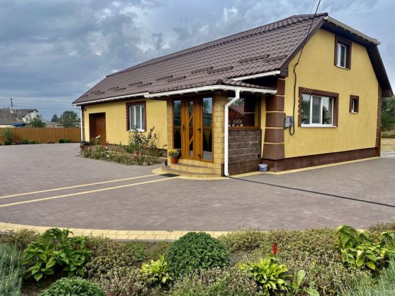 Продається просторий будинок Нетішин