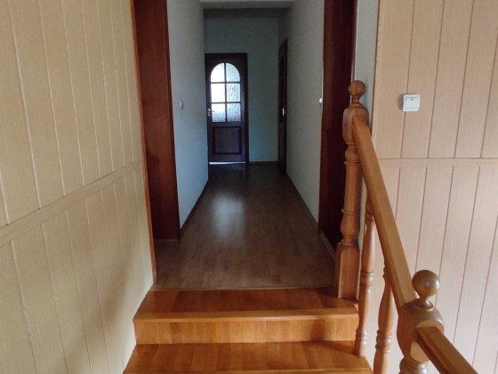 Продам сучасний будинок в Миргороді Миргород