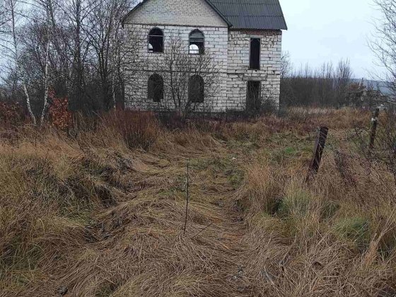 Не добудований будинок Звягель
