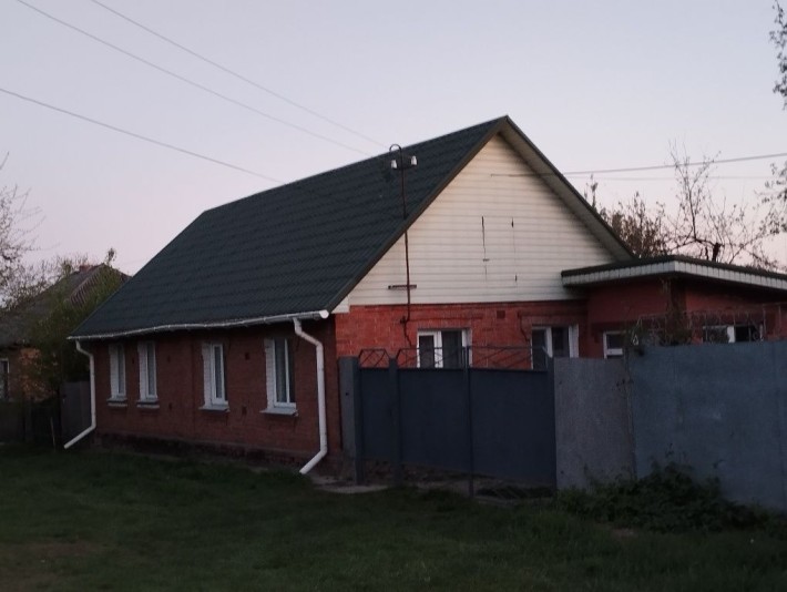 Продам приватний будинок - фото 1