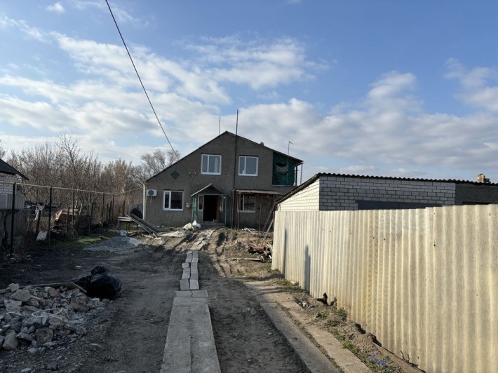 Продам будинок в гарному районі, Торг!!! - фото 1