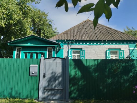 Будинок с. Голубівка в Прилуцькому районі. Прилуки