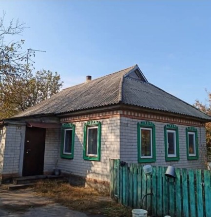 ТЕРМІНОВО. Продам або обміняю будинок в с. Велика Андрусівка на 2-3-4к - фото 1