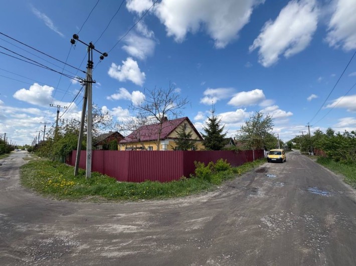 Продається гарний житловий будинок! М. Славута - фото 1