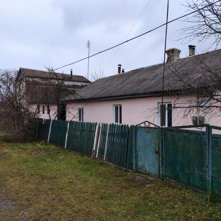 Продам будинок 123м2, 6 кімнат, 2 кухні, індивідуальне опалення. - фото 1