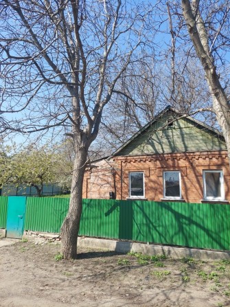 Продам дом Славянск Центр (р-н 20го магазина) - фото 1