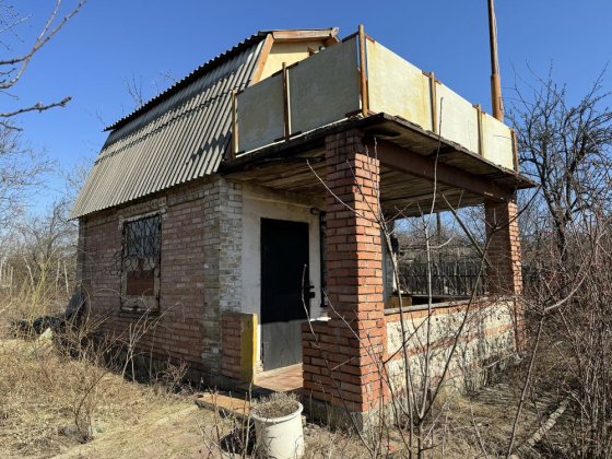 Продам Обмен двухэтажный дом / дача / замельный участок