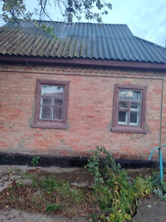 Продам хату  ,до центру 10-15 хв. - фото 1
