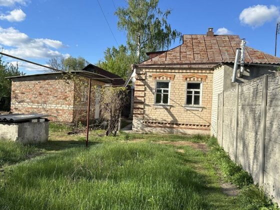 Продам! 1/2 частину  будинку у Подворках Солоницівка