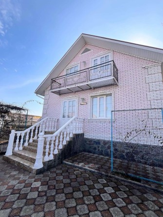 Продаж будинку - фото 1