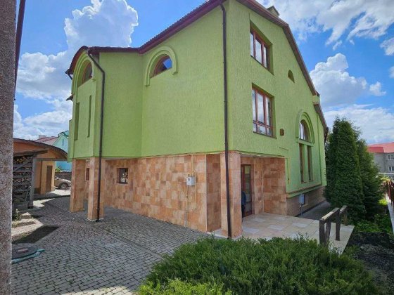 Чудовий будинок для ВАС Хмельницкий