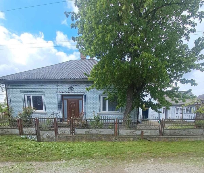 Продається будинок 117кв.м в Хотині, Чернівецька область. - фото 1