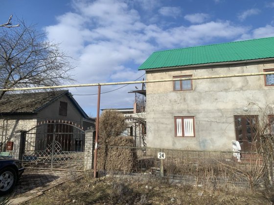 Будинок особняк господарство м. Хотин Хотин