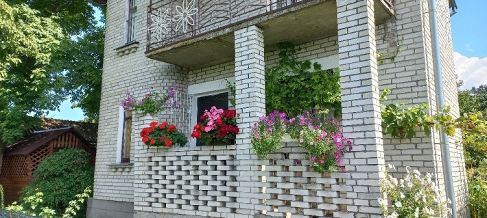 Продам будинок з гаражем біля м.Шептицький (Червоноград). - фото 1