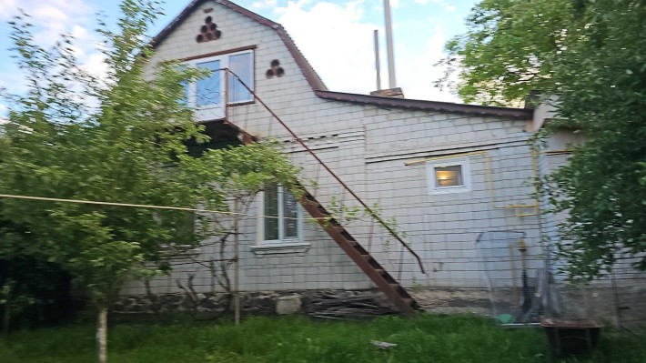 Переяслав, будинок поруч з річкою Трубіж. Є ВІДЕООГЛЯД - фото 1