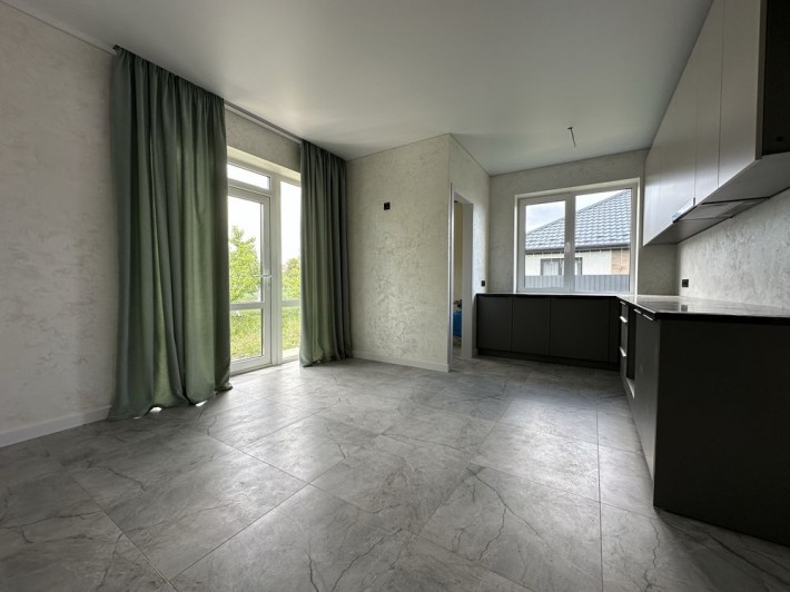 Продаж Будинку з ремонтом на перемичці - фото 1