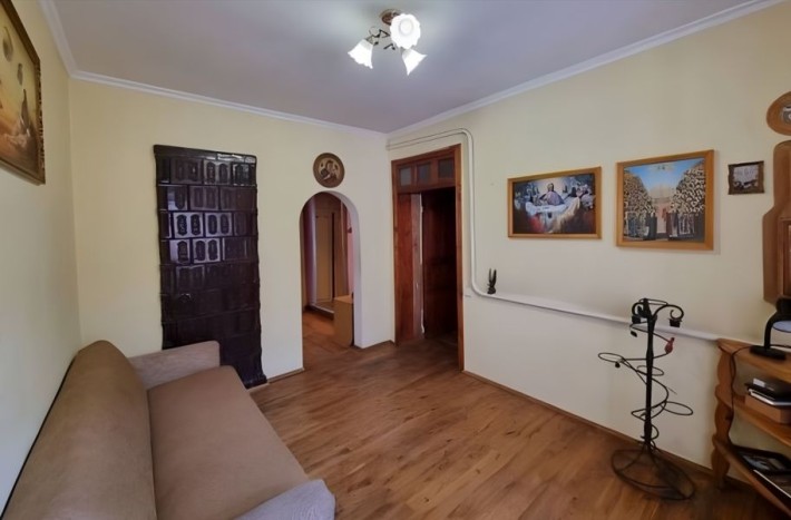 Будинок Ближні Зарванці - фото 1