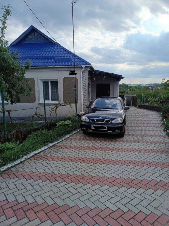 Продам доглянутий будинок в центрі Немирова 1348 - фото 1