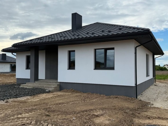 Продаж окремостоячого будинку у с.Струмівка - фото 1
