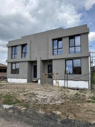 Продаж стильного двоповерхового дуплексу у с. Струмівка - фото 1
