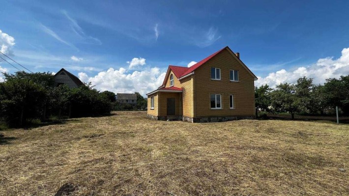 Продаж гарного будинку в Підгородньому - фото 1