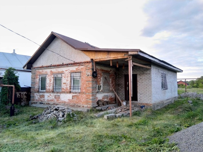 Продам будинок у центрі м.Підгороднє 90кв.м 18соток землі - фото 1
