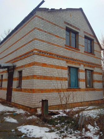 будинок поряд з м. Дніпро з великим огородом - фото 1