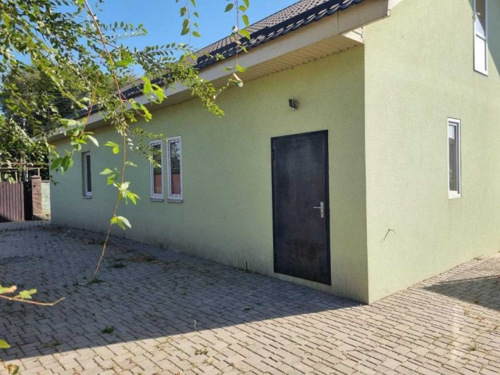 Продам дом, Подгородное, ул. Шоссейная, с участком - фото 1