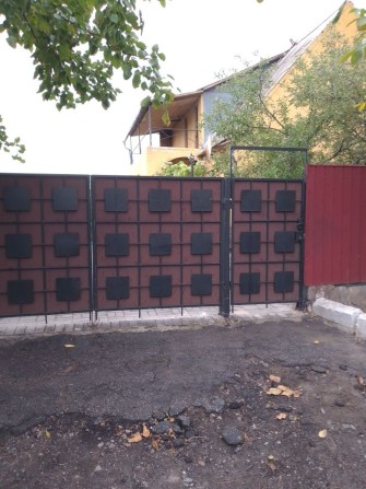 Продам дом в тихом районе - фото 1