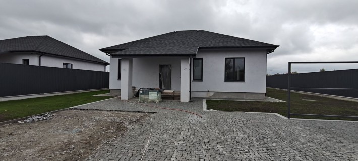 Продам сучасний будинок початок Зарічан - фото 1