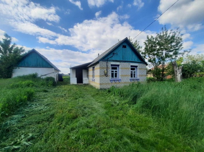 Продаж 2 кімнатного будинку в Брусилові, вул. Цегельна. - фото 1