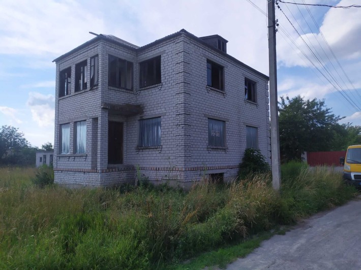 Будинок 2 поверхи, 7 км від міста - фото 1
