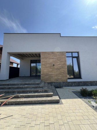 Продам просторий та затишний будинок в с.Минай - фото 1