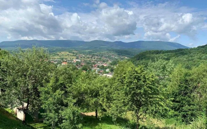 Продаємо будинок в горах курорт Поляна Закарпатської - фото 1