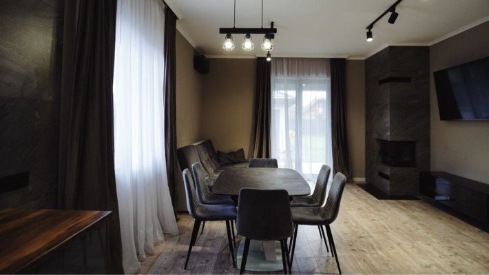 Продаж будинку в Минаї - фото 1