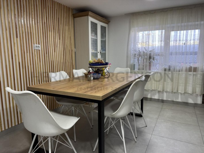 Продаж будинку 160 м.кв / 5 соток / Оноківци - фото 1