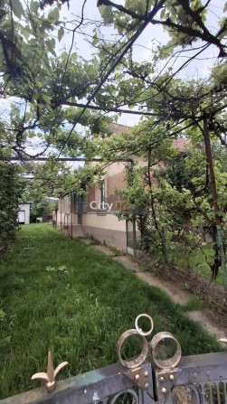 Продаж будинку у Невицькому - фото 1
