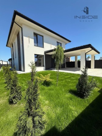 Продаж сучасного просторого будинку  в Крихівцях - фото 1