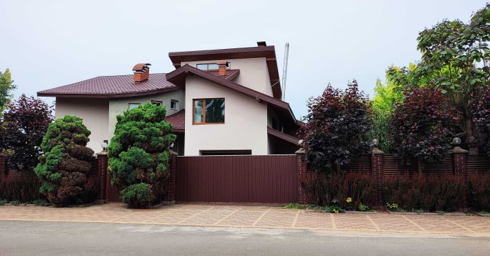 Сучасний будинок з дизайнерським інтер’єром і садом! - фото 1