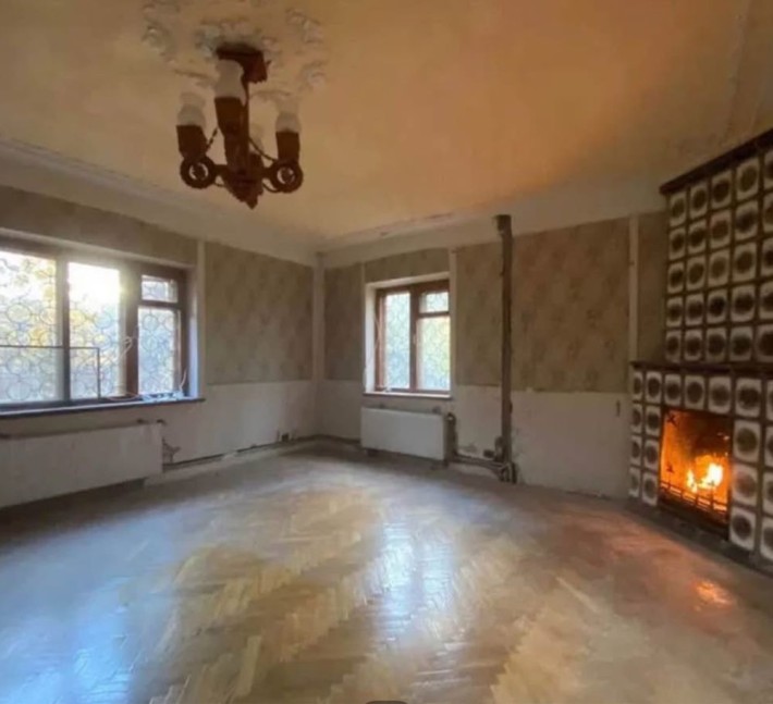 Продам дом! Козин, ул. Сонячна 26, 200 кв.м, 6 сот, газ! Срочно, без % - фото 1