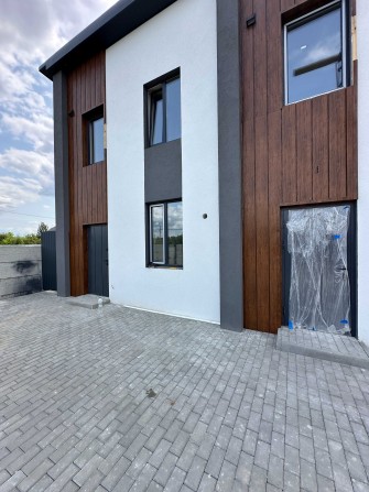 Продаж Таунхаусів у мальовничому передмісті Києва! - фото 1