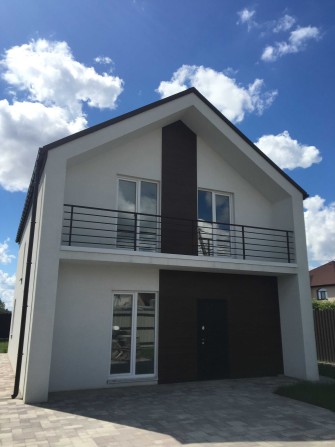 Будинок /введен в експлуатацію/130 кв.м/4 сотки/Святопетрівське - фото 1