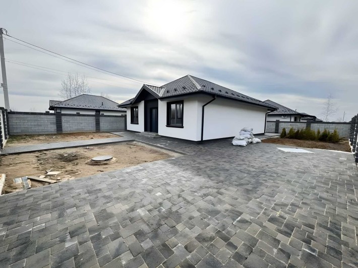 Продам Фасадний Будинок у Новому КМ, Без Комісії для Покупця. - фото 1