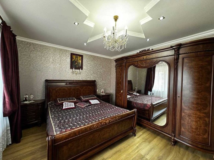 Продаж дуплексу 225,9м2, 5 кімнат, 4 сотки. З бомбосховищем. ID:600 - фото 1
