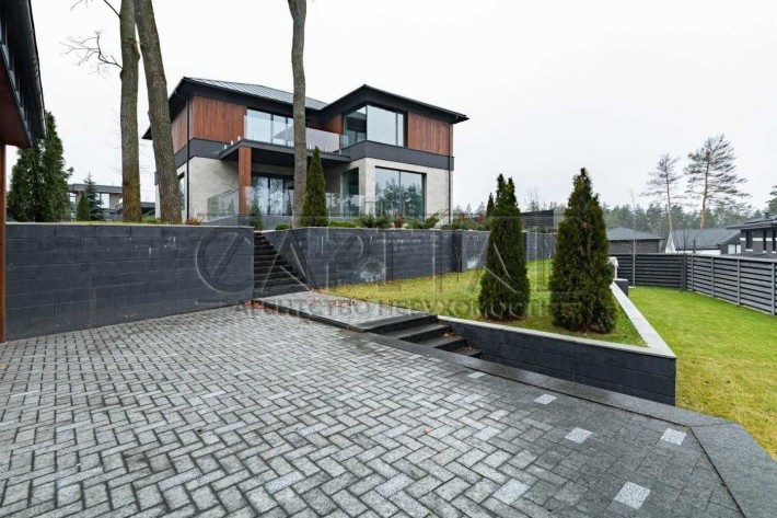 Продам дом в ЛЕСУ 300m² участок 19 соток, Хадосовка - фото 1