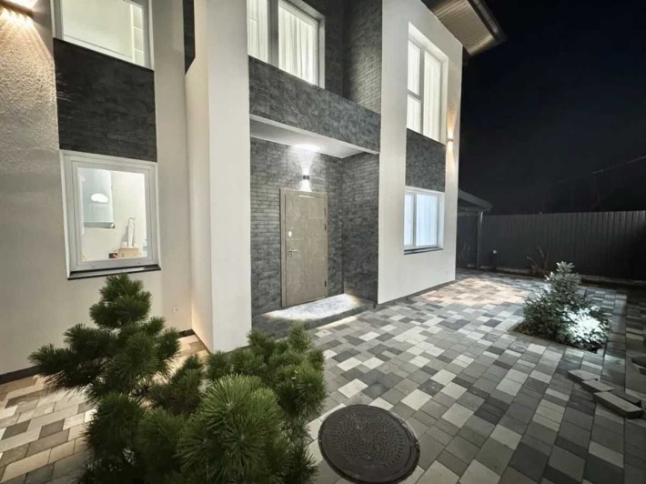 Продам Новий будинок з ремонтом    170м2   с. Гатне - фото 1