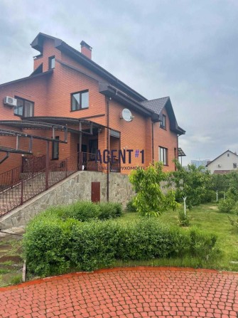 Продаж шикарного заміського будинку в Гатному в ідеальній локації - фото 1